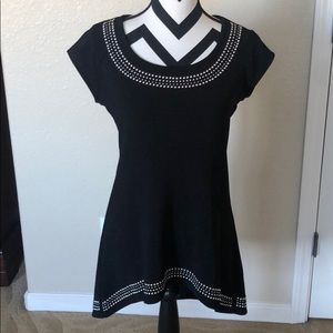 Premise - Small - Black top with detail